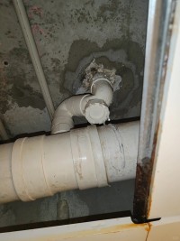 衛(wèi)生間怎么才能永不漏水？衛(wèi)生間門口墻面才能不反堿？
